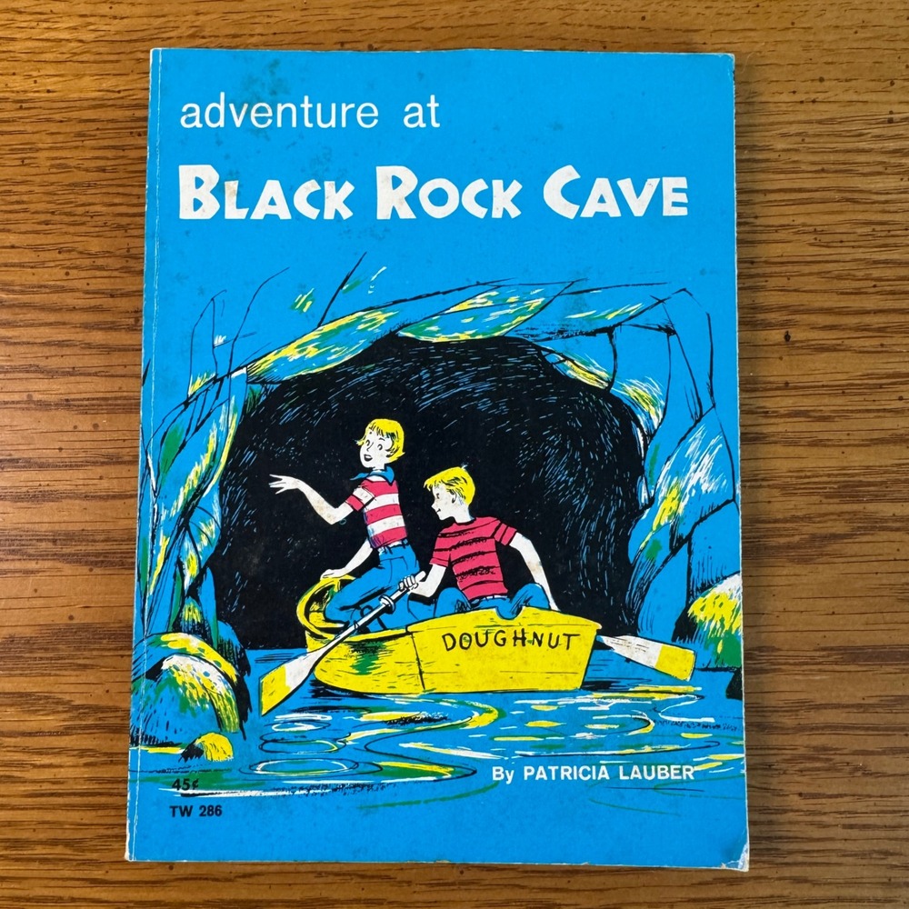 Adventure at Black Rock Cave Patricia Lauber 1970 Scholastic‎ Book
